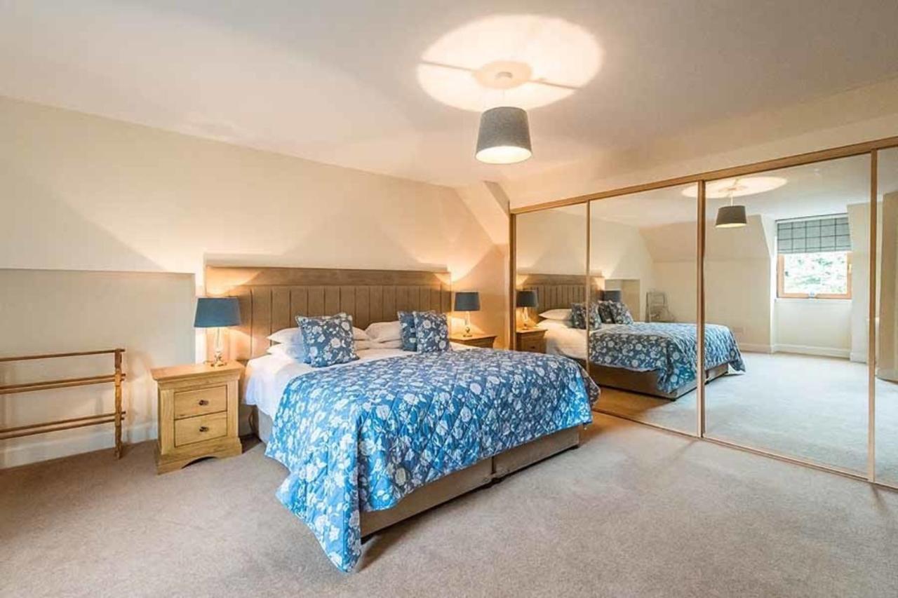 Villa The Granary With Hot Tub Near Perth Perthshire Forgandenny Exterior foto